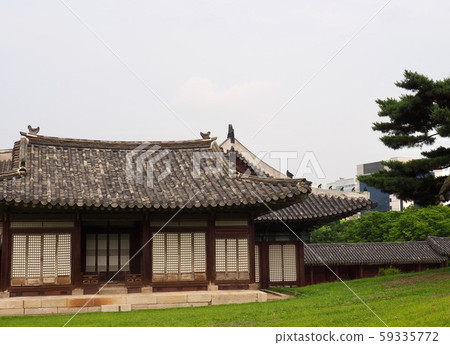 Changgyeonggung Palace, a traditional palace in Korea, traditional buildings 59335772