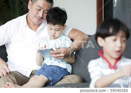 Family lifestyle Child care 59340380