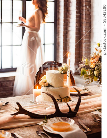 wedding table with candles and cake wedding table with candles and cake 59342180