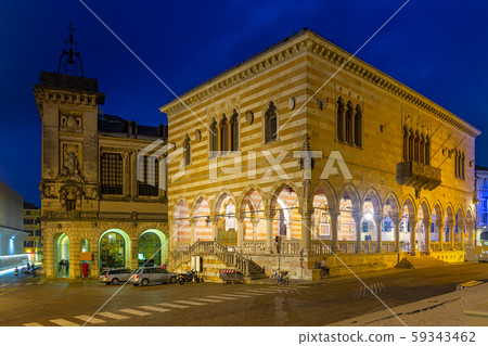 Night view of Piazza liberta with town hall, Udine 59343462