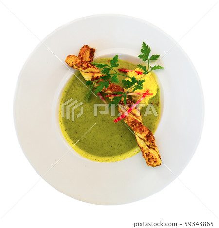 Top view of zucchini cream soup 59343865