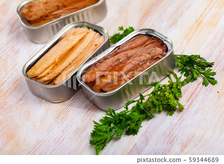 Canned seafood, melva fish fillets preserved in oi 59344689