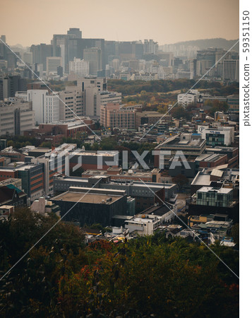 Jongno overlooking Naksan Park Jongno overlooking Naksan Park 59351150