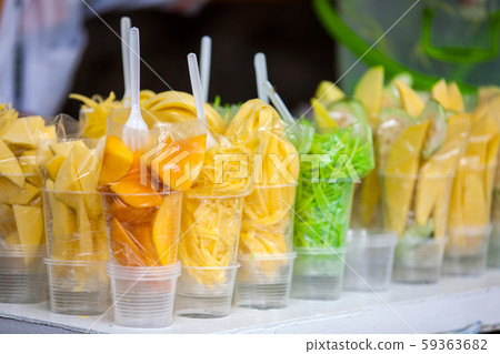 Street sell of mango in the city of Cali in 59363682