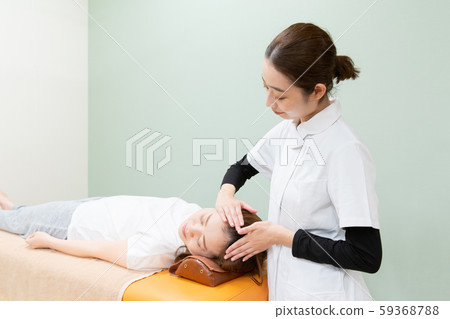 Chiropractic/Massage/Face Chiropractic/Massage/Face 59368788