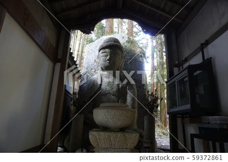 滋賀的大佛 59372861