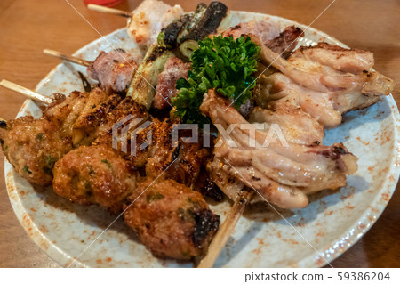 香菜東京鹽谷八重洲宮崎縣八重洲(Yakitori)什錦烤雞肉串鹽鹽Tsu金皮Negima大腿翅膀 香菜東京鹽谷八重洲宮崎縣八重洲(Yakitori)什錦烤雞肉串鹽鹽Tsu金皮Negima大腿翅膀 59386204