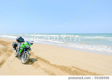 千里濱長isa車道(夏季) 千里濱長isa車道(夏季) 59386996