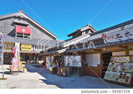 [Ise Naikumae Thanksgiving Street] Uji Nakanogiri Town, Ise City, Mie Prefecture 59387159