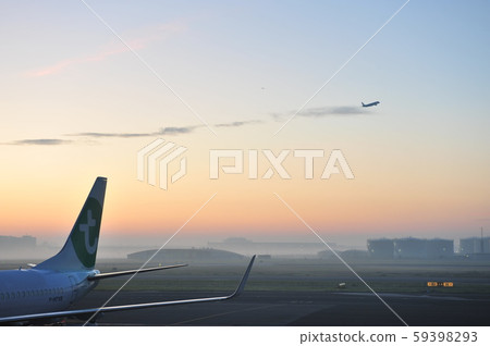 air plane, take off, take-off 59398293
