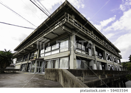 Kurayoshi City Hall (Kurayoshi City, Tottori Prefecture) 59403594