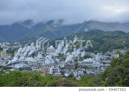 [Beppu City, Oita Prefecture] Kannawa Onsen Town seen from the Yukemuri Observatory 59407302