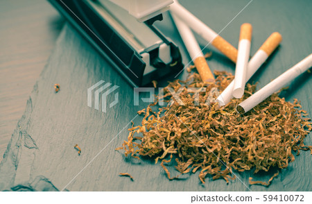 cigarette machine with tobacco and cigarettes 59410072