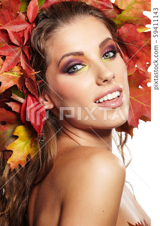 Autumn Woman. Beautiful makeup Autumn Woman. Beautiful makeup 59411143