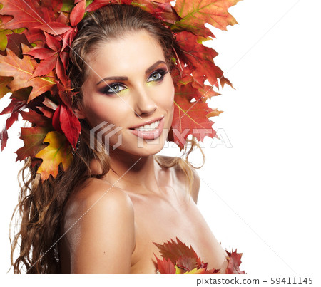 Beautiful Autumn Woman portrait 59411145