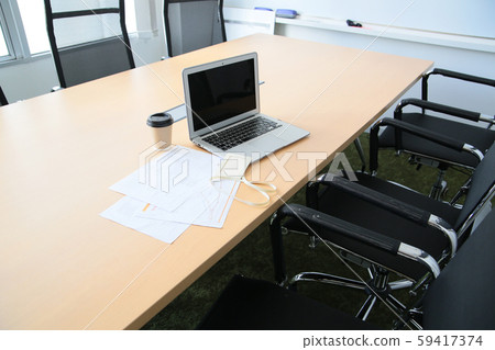 Computers and materials placed in the meeting room 59417374