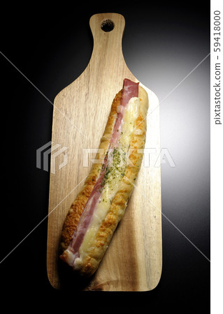 Ham and mayonnaise side dish bread Ham and mayonnaise side dish bread 59418000