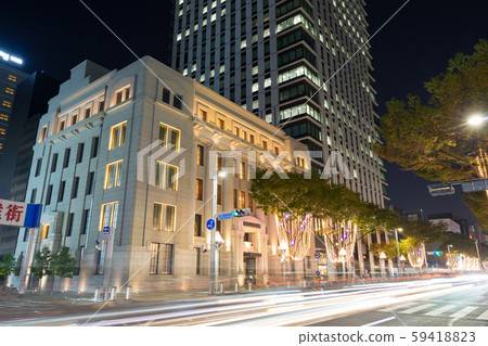 名古屋市伏見Hirokoji街照明UFJ金錢博物館Hirokoji十字塔 名古屋市伏見Hirokoji街照明UFJ金錢博物館Hirokoji十字塔 59418823