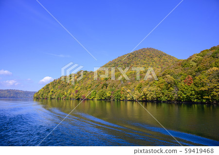 中島洞爺湖(從觀光船眺望) 中島洞爺湖(從觀光船眺望) 59419468
