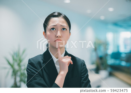 businesswoman, person, female 59423475