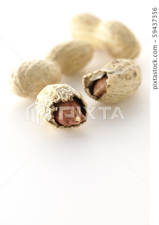 peanuts peanuts 59437356