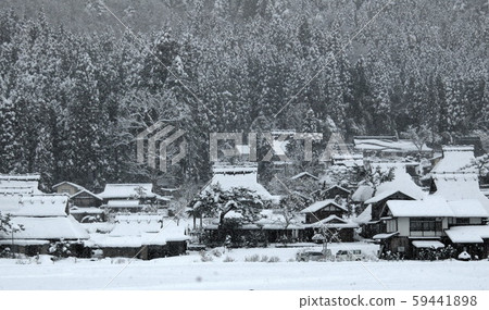 Snow country 59441898