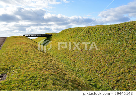 拍攝北海道函館市Senkazawa的Shi norikan遺址的景觀 拍攝北海道函館市Senkazawa的Shi norikan遺址的景觀 59445148