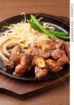 Hitokuchi steak 59448753