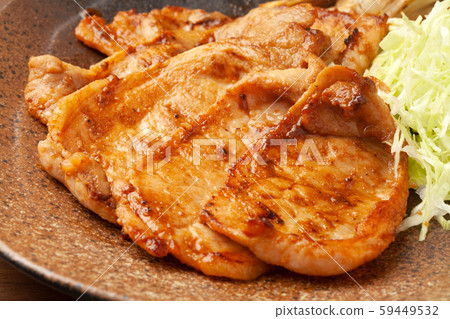 Grilled pork loin with miso 59449532