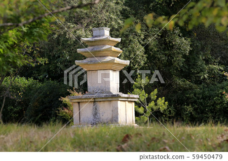 Gyeongbuk Cultural Heritage Book No. 95 Gyeongju Gamsansa Temple Three-story Stone Pagoda Gyeongbuk Cultural Heritage Book No. 95 Gyeongju Gamsansa Temple Three-story Stone Pagoda 59450479