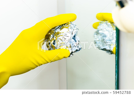 沐浴清潔鋁箔如何去除鏡面污漬 沐浴清潔鋁箔如何去除鏡面污漬 59452788