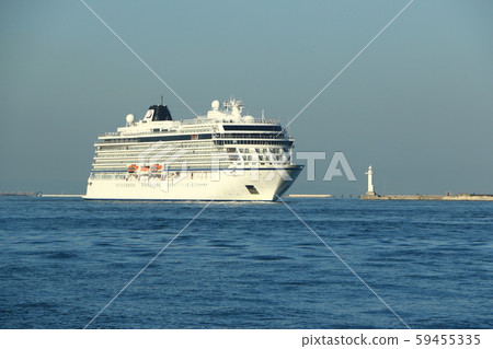 Cruise liner VikingOlionOsaka Port Cruise liner VikingOlionOsaka Port 59455335