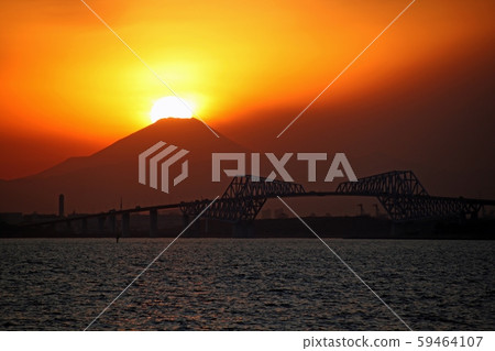 Tokyo Gate Bridge and Diamond Fuji Tokyo Gate Bridge and Diamond Fuji 59464107
