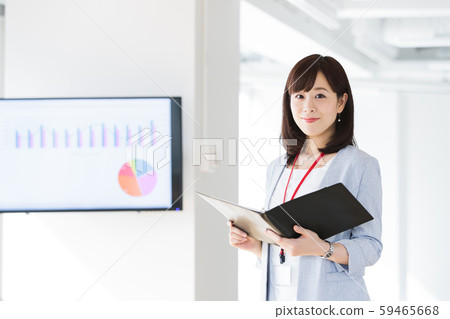 Business Woman Middle Office Business Woman Business Woman Middle Office Business Woman 59465668