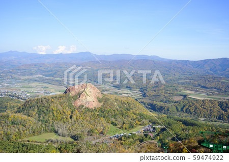 昭和新山 從熊山洞爺湖天文台眺望 照片素材 圖片 圖庫