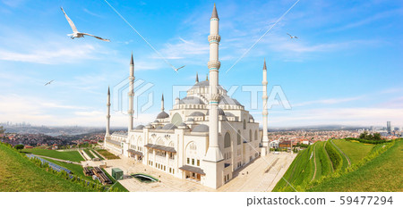 Wonderful New Camlica Mosque on Asian side of Istanbul, Turkey 59477294