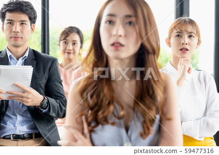 Men and women business training Men and women business training 59477316