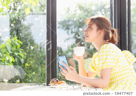 女性生活方式的早晨生活 59477407