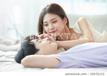 夫妻生活方式醒來 夫妻生活方式醒來 59478133
