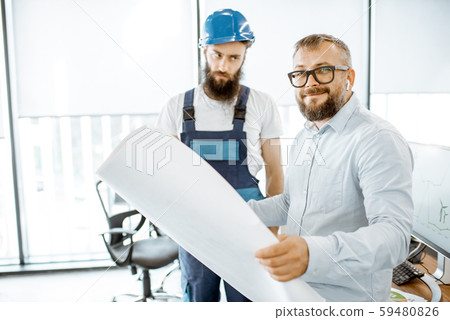 Foreman and workman in the office 59480826