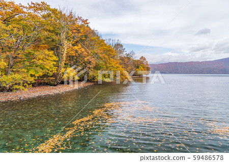 Towada Hachimantai National Park in autumn, Lake Towada 59486578