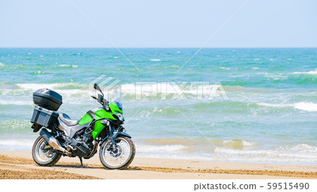 Motorbike and the sea (Senrihama Nagisa Driveway) 59515490