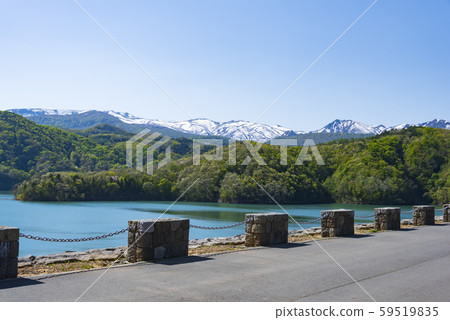 Yakeishidake Yakeishi mountain range volcano Dam Lake 59519835