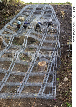 Slope protection construction_workers 59519949