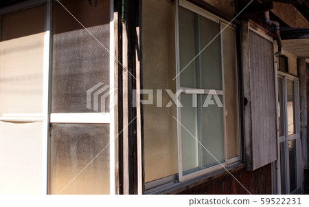 空置房屋(4) 空置房屋(4) 59522231