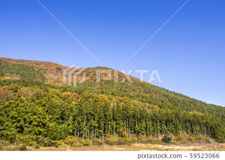 Miyagi Mt. Yakuto and surrounding autumn 59523066