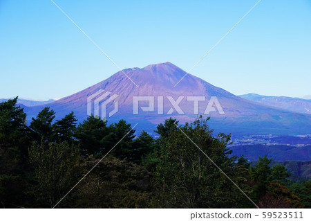 Himegamiyama Ipponsugi的岩手山 59523511