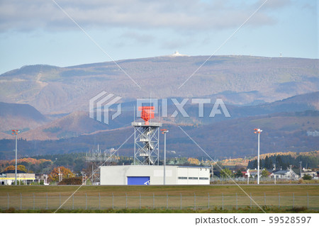 Take pictures of the scenery of Hakodate Airport, Hakodate City, Hokkaido in late autumn 59528597
