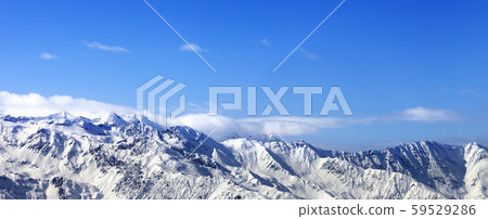 Sunlight snowy mountains at winter sun day Sunlight snowy mountains at winter sun day 59529286