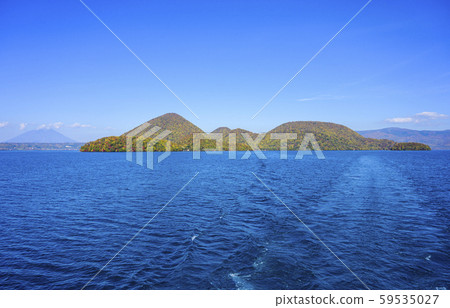中島洞爺湖(從觀光船眺望) 中島洞爺湖(從觀光船眺望) 59535027